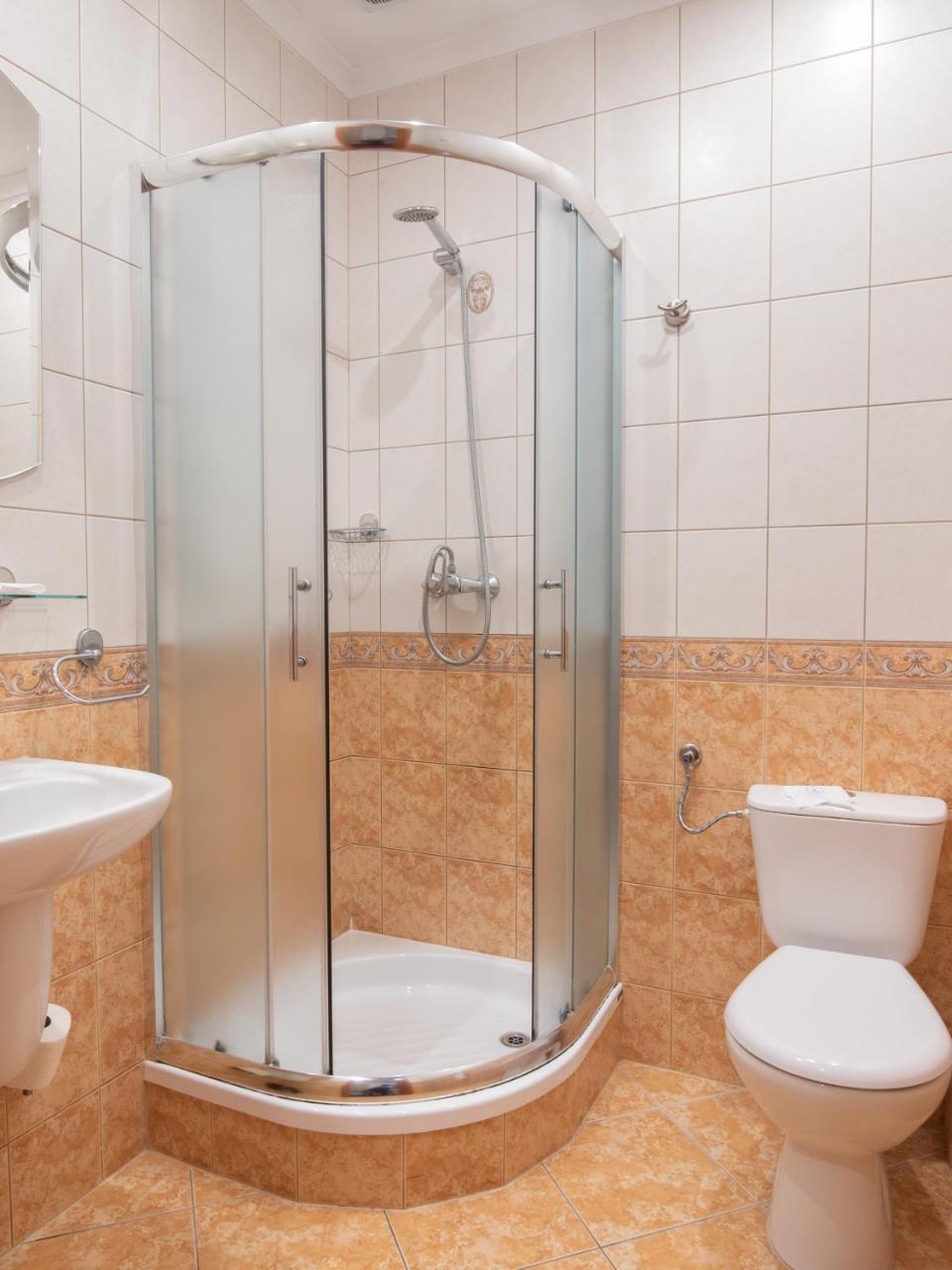 Hotel Texicana Sulechów エクステリア 写真